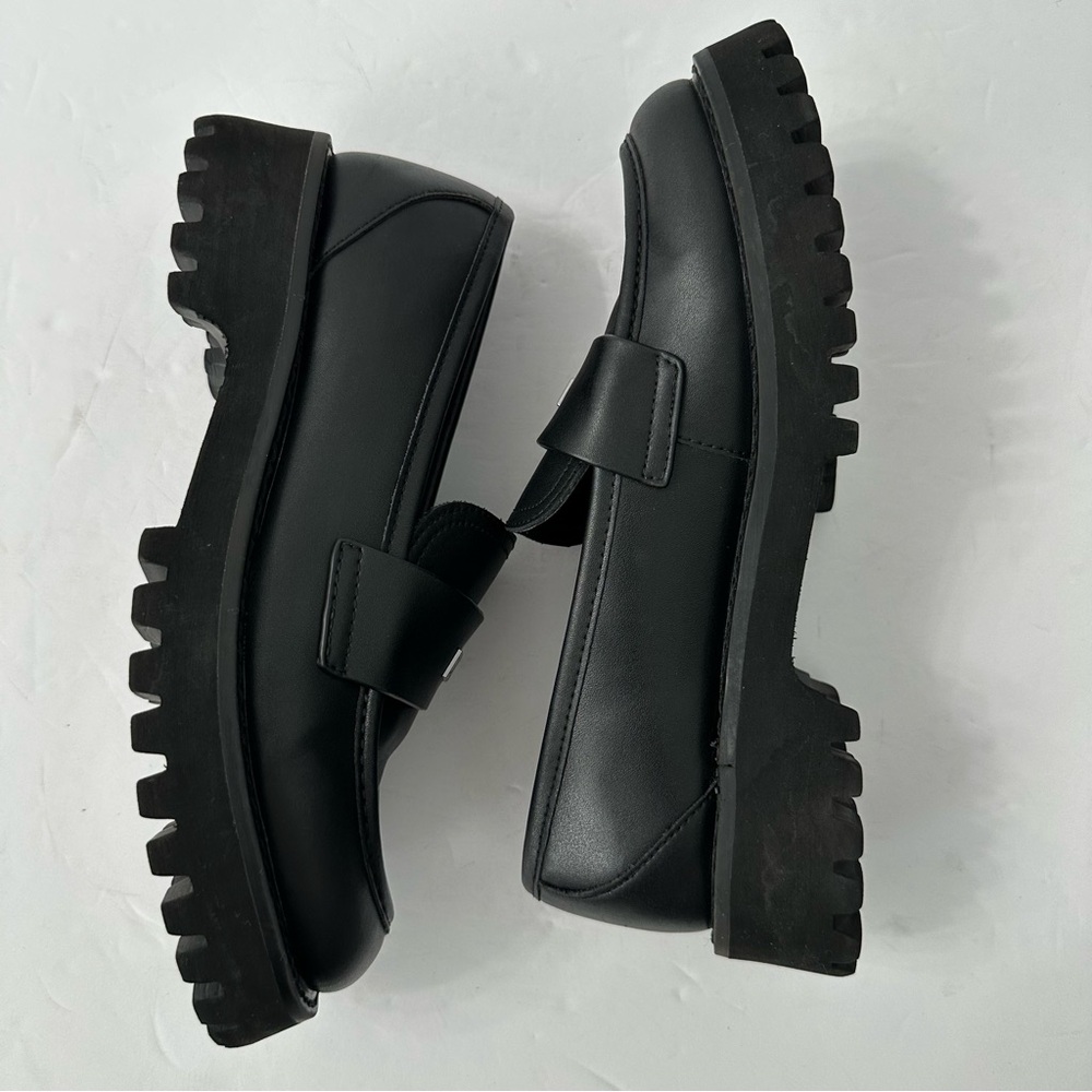 DKNY Black Leather Chunky Lug Sole Platform Loafers Slip On Sz 8.5 Grunge Goth - Picture 4 of 9